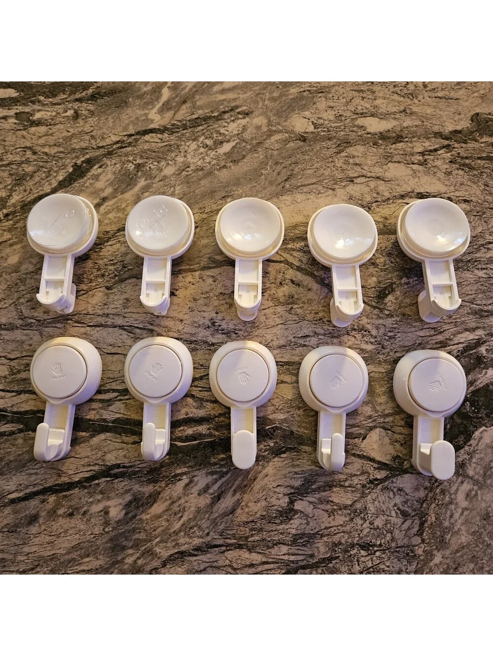 Hooks Suction Cup No Drill Shower Bathroom Kitchen Tile Glass Towel Loofah -10ct